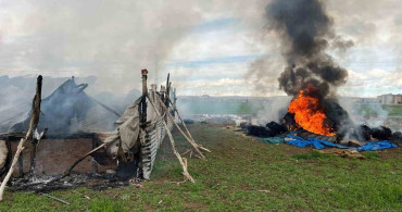 Çorum'da Yangın: Ağılda ve Saman Balyalarında Zarar