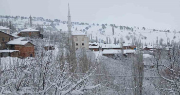Çorum’da Yüksek Rakımlı Bölgeler Karla Kaplandı
