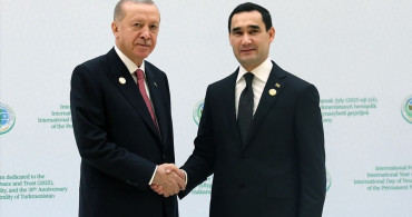 Cumhurbaşkanı Erdoğan Aşkabat'ta Barış ve Güven Forumu'nda