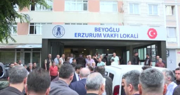 Cumhurbaşkanı Erdoğan Beyoğlu'nda vatandaşlarla buluştu