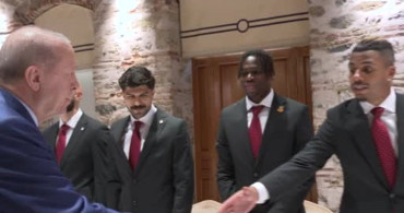Cumhurbaşkanı Erdoğan Galatasaray'ı Kutladı