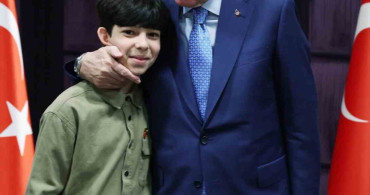 Cumhurbaşkanı Erdoğan, Gazzeli Çocuk Ramazan'ı Ağırladı