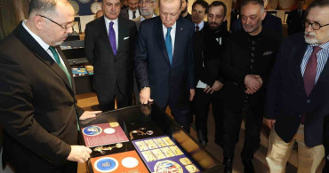 Cumhurbaşkanı Erdoğan, Nadir Cep Saatleri Sergisini Ziyaret Etti