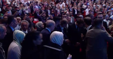 Cumhurbaşkanı Erdoğan, TÜRGEV'in Filistinli öğrencilere sağladığı desteği duyurdu