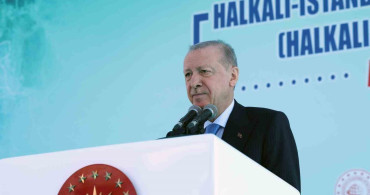 Cumhurbaşkanı Erdoğan: Türkiye'nin hak ve hukukunu savunmaya devam ediyoruz