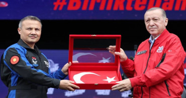 Cumhurbaşkanı Erdoğan’dan Alper Gezeravcı mesajı: Tarihi bir ana şahitlik ediyoruz