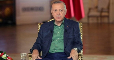 Cumhurbaşkanı Erdoğan'dan Hashtag Açanlara Yanıt: ‘Dimdik Ayaktayız!’
