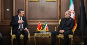 Cumhurbaşkanı Yardımcısı Yılmaz, İran Cumhurbaşkanı Pezeşkiyan ile Tahran’da bir araya geldi