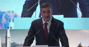 Cumhurbaşkanı Yardımcısı Yılmaz, Pakistan ile ikili ticaret hedefini 5 milyar dolar olarak belirledi