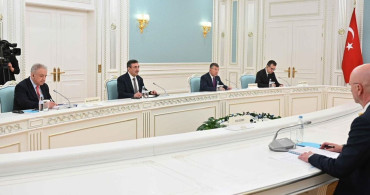 Cumhurbaşkanı Yardımcısı Yılmaz, Tokayev ile Kazakistan'da Görüştü