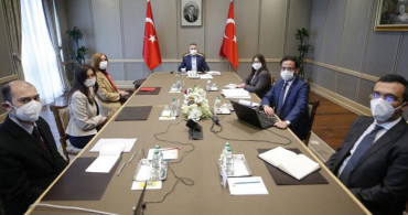 Cumhurbaşkanlığı Külliyesi'nde Yerli Aşı Toplantısı