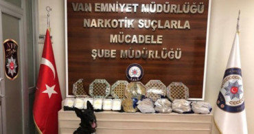 Dama Tahtasından 8 Kilo 648 Gram Uyuşturucu Çıktı