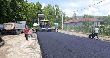 Darıyeri Hasanbey Köyü’nde sıcak asfalt çalışmaları tamamlandı