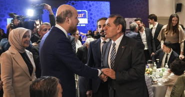 Darülaceze İftar Programında Barış Mesajları