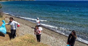 Datça'da 'Orman Benim' İle Çevre Temizliği