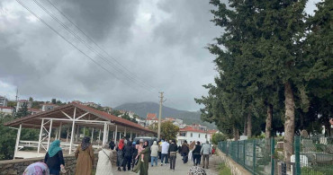 Datça’dan 9 Umreci Kutsal Topraklara Uğurlandı