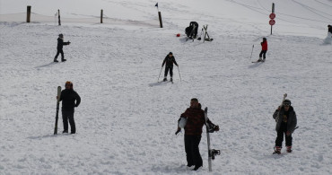 Davraz Kayak Merkezi'nde Yoğun Hafta Sonu