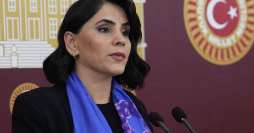 DEM Parti Milletvekilleri Basın Toplantısı Düzenledi