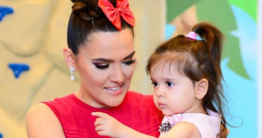 Demet Akalın Hira'ya Kardeş İstiyor