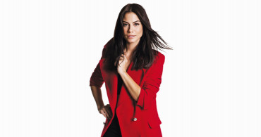 Demet Özdemir'den Romantik Paylaşım!