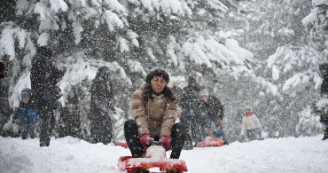 Demirci'de Kar Manzaraları