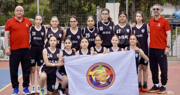 Denizli Büyükşehir, Ege Dostluk Turnuvası'nda Şampiyon Oldu