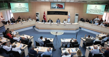 Denizli büyükşehir meclisinde barınma, kent trafiği ve sosyal refah odaklı projeler görüşüldü