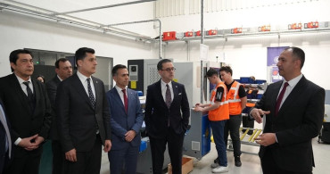 Denizli Model Fabrika ile Bölgesel Sanayi İş Birliği Gelişiyor