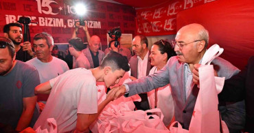 Denizli'de 15 Temmuz anma çadırı açıldı