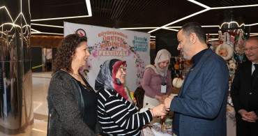 Denizli'de Anneler Günü ve Kadın Emeği Buluşuyor