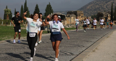 Denizli'de Lykos Yarı Maratonu Coşkusu
