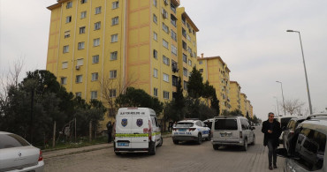 Denizli'de Üçüncü Kattan Düşen Çocuk Hastaneye Kaldırıldı