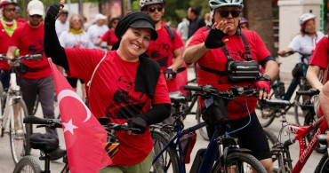 Denizli'de Umuda Pedal Çevir Bisiklet Şenliği Başladı