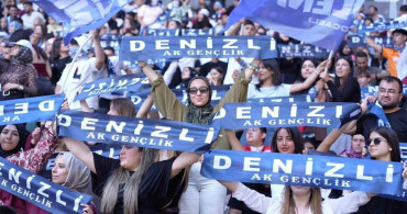 Denizlili Gençler Kocaeli’deki Şölende Büyüledi
