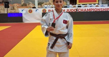 Denizli’nin Gururu Şirin Yolcu, Judo Balkan Şampiyonası’nda Bronz Madalya Kazandı