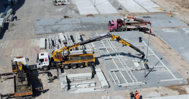 Deprem bölgesinde ekonomi yeniden canlanıyor: 338 geçici iş yerlerinin yapımına başlandı