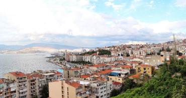 Deprem fırsatçıları bu kez İzmir’de devrede: Bir sarsıntı da konut fiyatlarından geldi