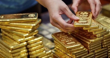Dev bankadan iddialı altın tahmini! Tarihi zirve sonrası fren yaptı