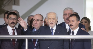 Devlet Bahçeli'nin Yeni Tarzı Olay Yarattı!
