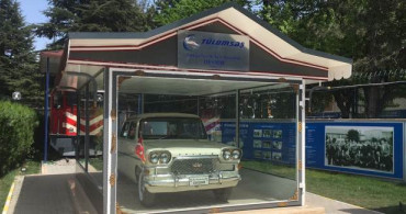 Devrim Otomobili Müzesi Meraklılarıyla Buluşuyor