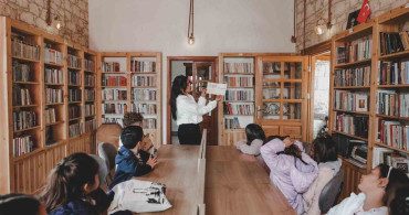 Didim Belediyesi'nden Minik Öğrencilere Kütüphane Ziyareti