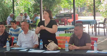 Didim'de üreticilere bitki ve hayvan sağlığı eğitimi verildi