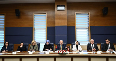 Dijital Mecralarda Çocuğun Menfaati Öne Çıkıyor