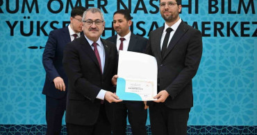 Dini Yüksek İhtisas Eğitim Merkezi Dördüncü Dönem Mezunlarını Verdi