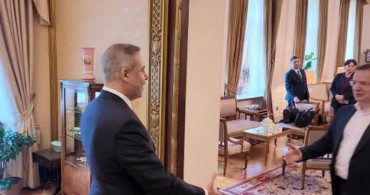 Dışişleri bakanı fidan, putin'in danışmanı medinskiy ile görüştü