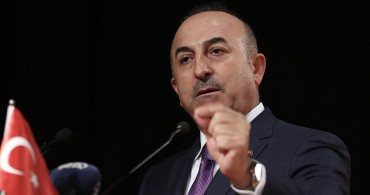 Dışişleri Bakanı Mevlüt Çavuşoğlu'ndan Yunanistan'a sert çıkış: 'Ağlamayın, adam gibi cevap verin!'