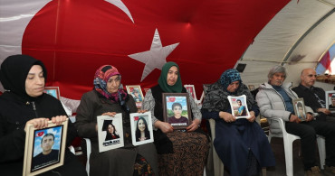 Diyarbakır Anneleri: Evlat Nöbeti Devam Ediyor