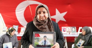 Diyarbakır Anneleri Ramazan Bayramı'nda Evlat Nöbetini Sürdürüyor