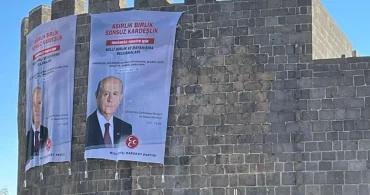 Diyarbakır’da Bahçeli hazırlığı: Dağkapı Burcu’na dev poster