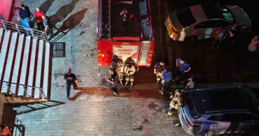 Diyarbakır'da Korkutan Yangın Anı Kask Kamerasına Yansıdı